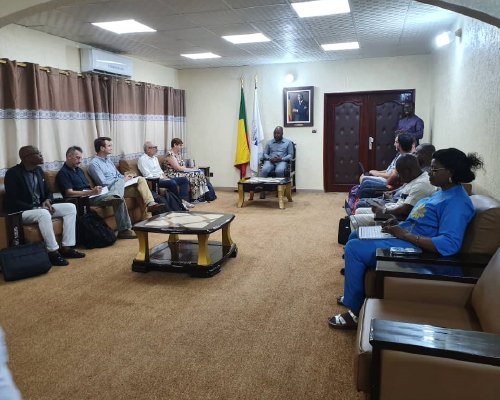 Audience au cabinet du maire de Porto-Novo